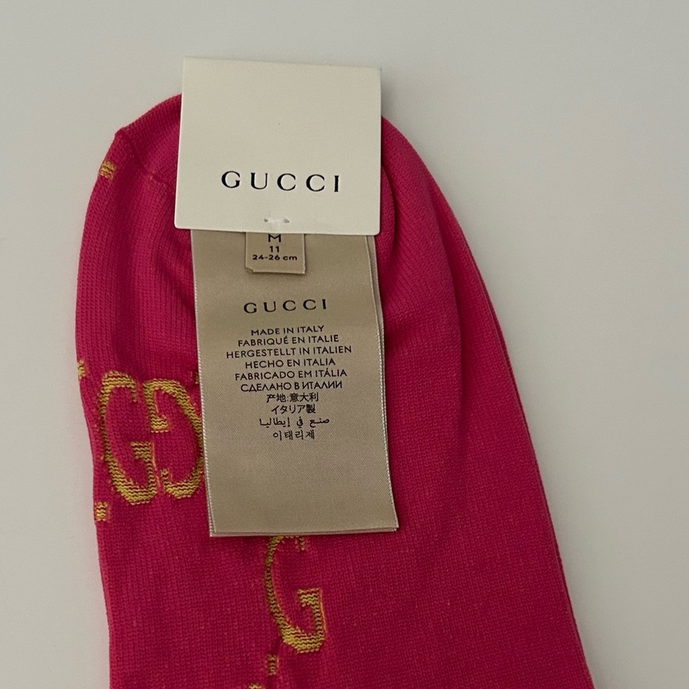 Gucci Magenta Bright Yellow Monogram GG Logo Rib Knit Long Socks Size Medium - Picture 2 of 8
